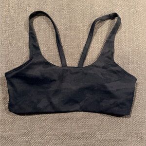 Vuori Dark Camouflage Sports Bra